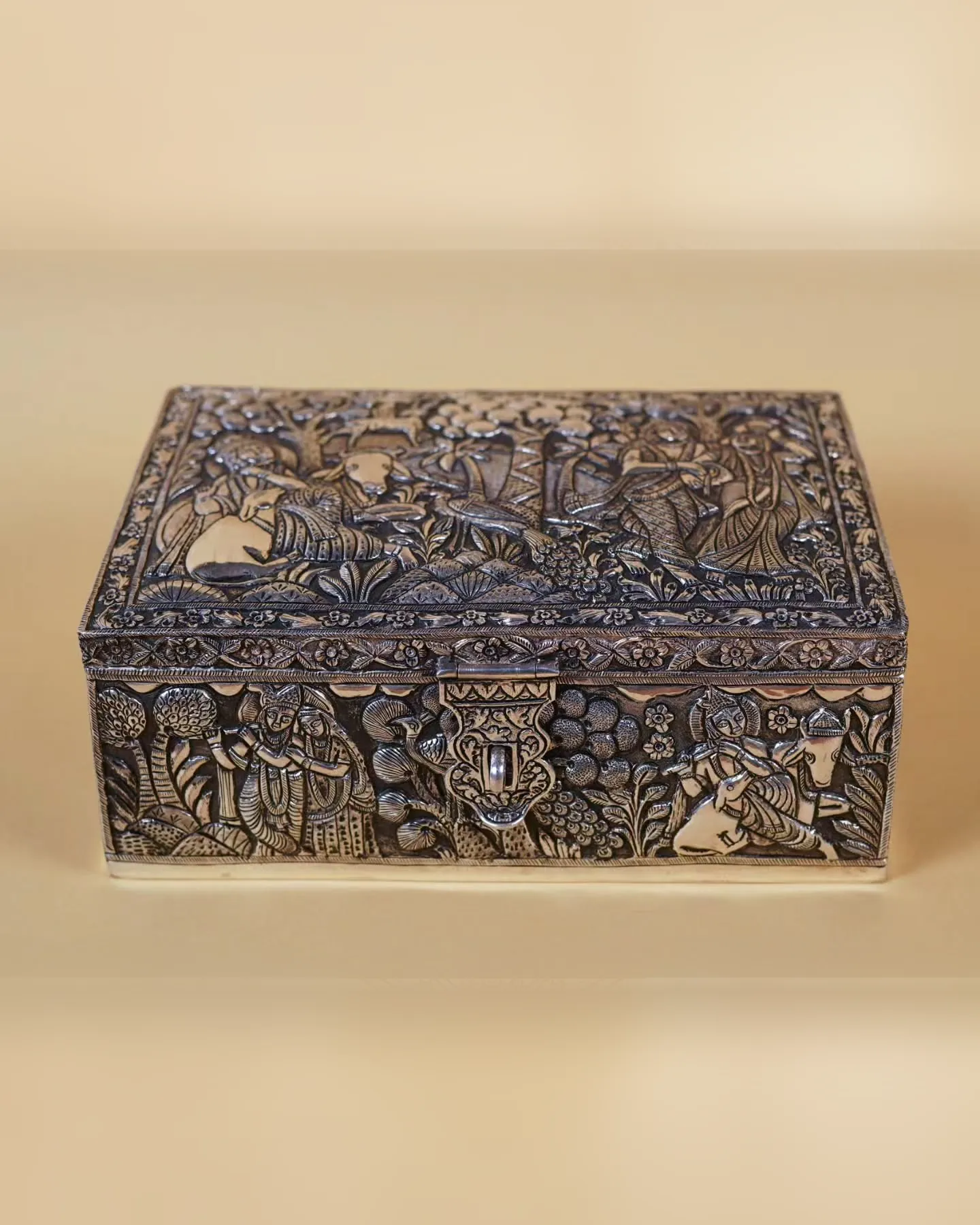 Radha Krishna Raas Leela Box
